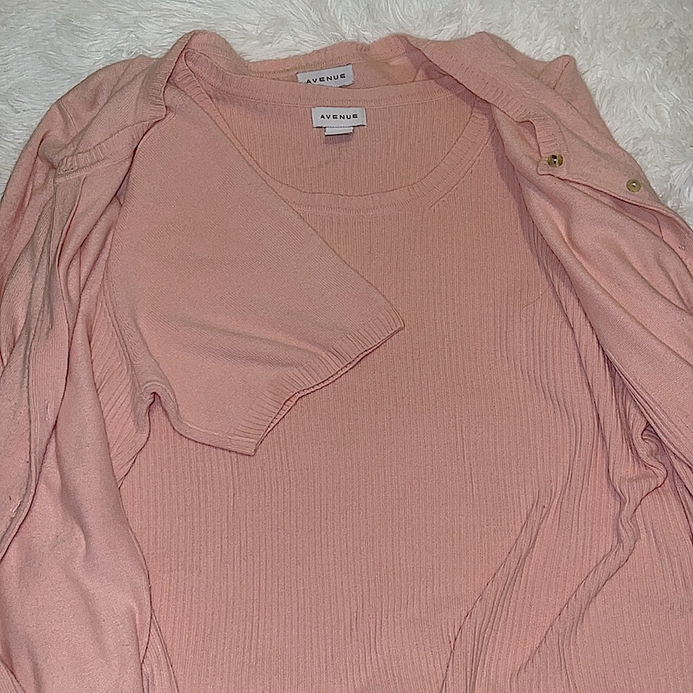 Vintage Sweaters & Sweat Shirt Sets .